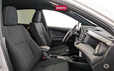 Toyota RAV4, 2019 год, 2 790 000 рублей, 22 фотография