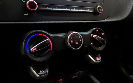 KIA Rio IV, 2021 год, 1 095 000 рублей, 28 фотография