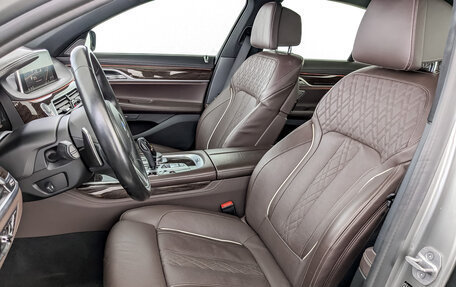 BMW 7 серия, 2021 год, 6 995 000 рублей, 20 фотография