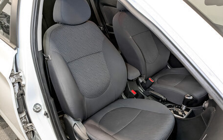 Hyundai Solaris II рестайлинг, 2012 год, 850 000 рублей, 22 фотография