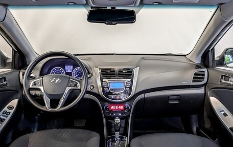 Hyundai Solaris II рестайлинг, 2012 год, 850 000 рублей, 14 фотография