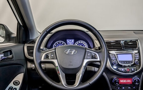 Hyundai Solaris II рестайлинг, 2012 год, 850 000 рублей, 21 фотография