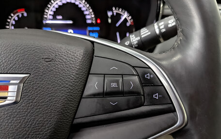Cadillac XT5 I рестайлинг, 2017 год, 3 100 000 рублей, 26 фотография