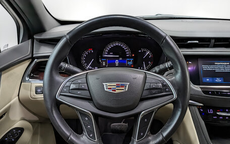 Cadillac XT5 I рестайлинг, 2017 год, 3 100 000 рублей, 21 фотография