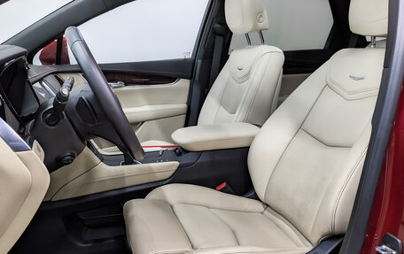 Cadillac XT5 I рестайлинг, 2017 год, 3 100 000 рублей, 20 фотография