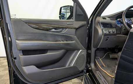 Cadillac Escalade IV, 2020 год, 7 100 000 рублей, 19 фотография