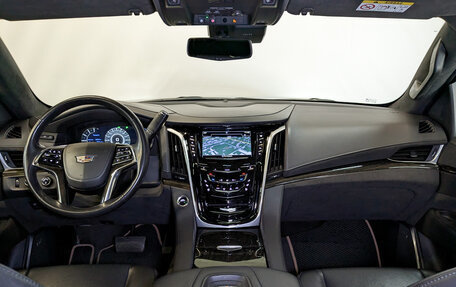 Cadillac Escalade IV, 2020 год, 7 100 000 рублей, 14 фотография