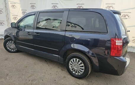 Dodge Caravan V, 2008 год, 949 000 рублей, 3 фотография