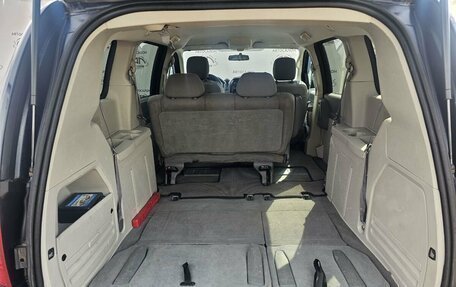 Dodge Caravan V, 2008 год, 949 000 рублей, 18 фотография