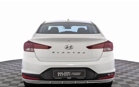 Hyundai Elantra VI рестайлинг, 2019 год, 1 635 000 рублей, 6 фотография
