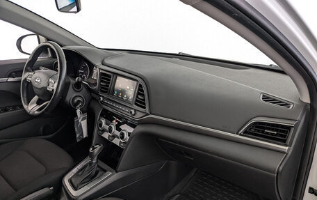 Hyundai Elantra VI рестайлинг, 2019 год, 1 635 000 рублей, 13 фотография