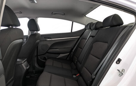 Hyundai Elantra VI рестайлинг, 2019 год, 1 635 000 рублей, 18 фотография