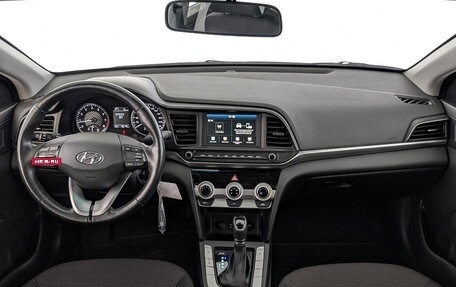 Hyundai Elantra VI рестайлинг, 2019 год, 1 635 000 рублей, 14 фотография