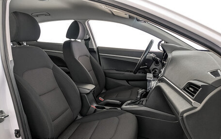 Hyundai Elantra VI рестайлинг, 2019 год, 1 635 000 рублей, 24 фотография
