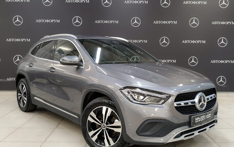 Mercedes-Benz GLA, 2021 год, 3 850 000 рублей, 3 фотография