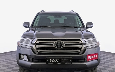 Toyota Land Cruiser 200, 2020 год, 8 540 000 рублей, 2 фотография