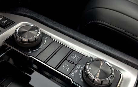 Toyota Land Cruiser 200, 2020 год, 8 540 000 рублей, 29 фотография