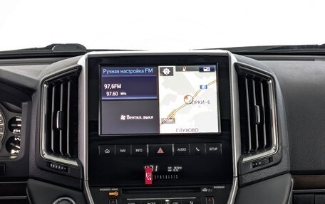 Toyota Land Cruiser 200, 2020 год, 8 540 000 рублей, 17 фотография