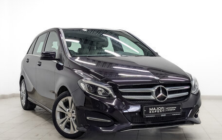 Mercedes-Benz B-Класс, 2015 год, 1 534 000 рублей, 3 фотография