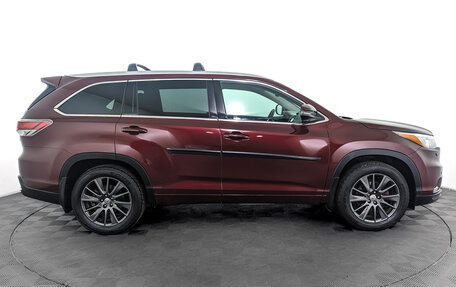 Toyota Highlander III, 2015 год, 2 900 000 рублей, 4 фотография