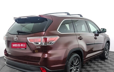 Toyota Highlander III, 2015 год, 2 900 000 рублей, 5 фотография