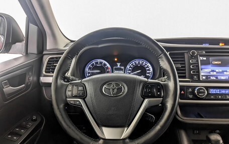 Toyota Highlander III, 2015 год, 2 900 000 рублей, 22 фотография