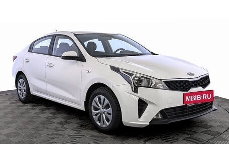 KIA Rio IV, 2021 год, 1 695 000 рублей, 3 фотография