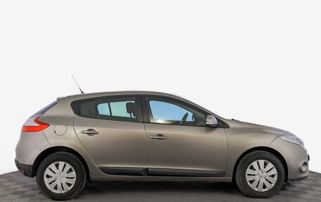 Renault Megane III, 2010 год, 765 000 рублей, 4 фотография