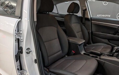 Hyundai Elantra VI рестайлинг, 2019 год, 1 795 000 рублей, 23 фотография