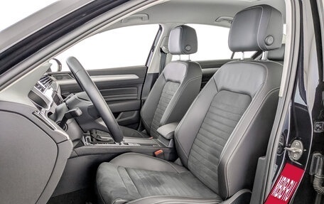 Volkswagen Passat B8 рестайлинг, 2021 год, 3 150 000 рублей, 20 фотография