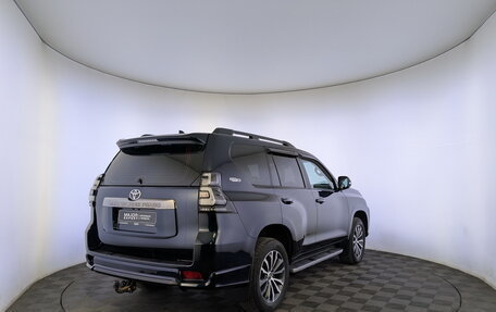 Toyota Land Cruiser Prado 150 рестайлинг 2, 2021 год, 6 731 000 рублей, 5 фотография