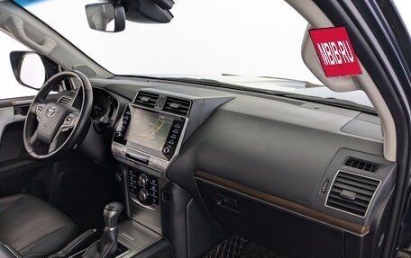 Toyota Land Cruiser Prado 150 рестайлинг 2, 2021 год, 6 731 000 рублей, 26 фотография