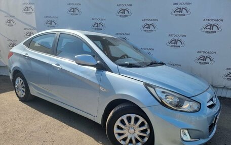 Hyundai Solaris II рестайлинг, 2012 год, 639 000 рублей, 1 фотография