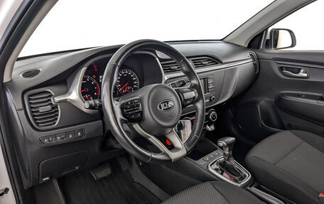 KIA Rio IV, 2021 год, 1 635 000 рублей, 15 фотография
