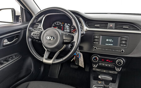 KIA Rio IV, 2021 год, 1 635 000 рублей, 25 фотография