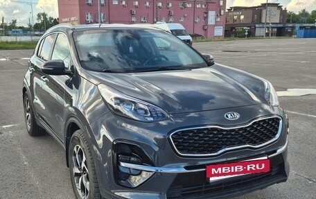 KIA Sportage IV рестайлинг, 2019 год, 2 500 000 рублей, 3 фотография