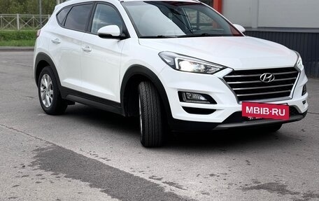 Hyundai Tucson III, 2018 год, 1 900 000 рублей, 2 фотография