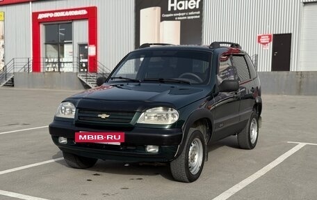 Chevrolet Niva I рестайлинг, 2004 год, 375 000 рублей, 5 фотография