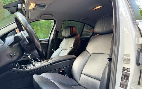 BMW 5 серия, 2010 год, 2 430 000 рублей, 14 фотография