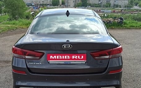 KIA Optima IV, 2018 год, 1 900 000 рублей, 7 фотография