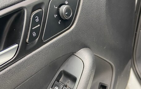 Volkswagen Jetta VI, 2017 год, 1 180 000 рублей, 13 фотография