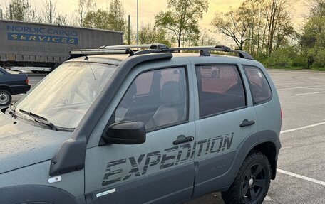 Chevrolet Niva I рестайлинг, 2013 год, 900 000 рублей, 3 фотография