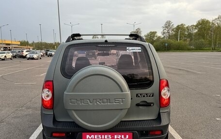 Chevrolet Niva I рестайлинг, 2013 год, 900 000 рублей, 7 фотография