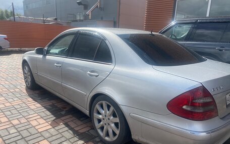 Mercedes-Benz E-Класс, 2002 год, 650 000 рублей, 2 фотография