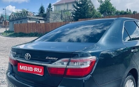 Toyota Camry, 2015 год, 2 300 000 рублей, 7 фотография