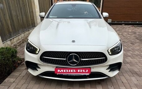 Mercedes-Benz E-Класс, 2021 год, 4 150 000 рублей, 4 фотография
