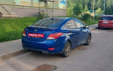 Hyundai Solaris II рестайлинг, 2011 год, 580 000 рублей, 4 фотография