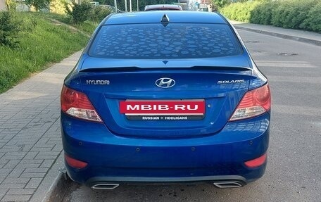 Hyundai Solaris II рестайлинг, 2011 год, 580 000 рублей, 5 фотография