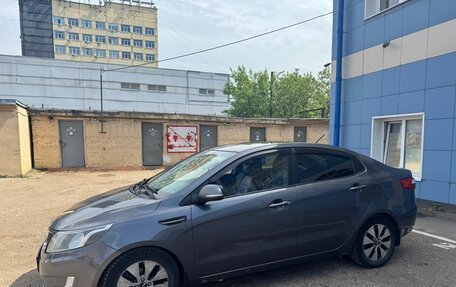 KIA Rio III рестайлинг, 2013 год, 735 000 рублей, 2 фотография