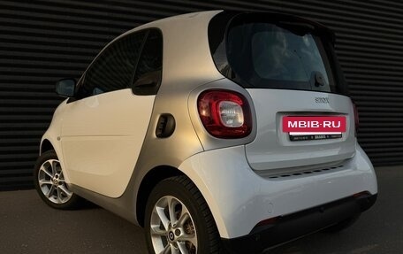 Smart Fortwo III, 2018 год, 1 400 000 рублей, 8 фотография